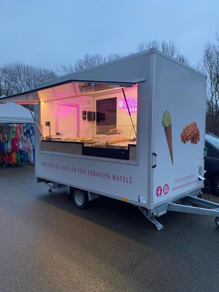 Foodtrailer, Zakelijke goederen, Ophalen