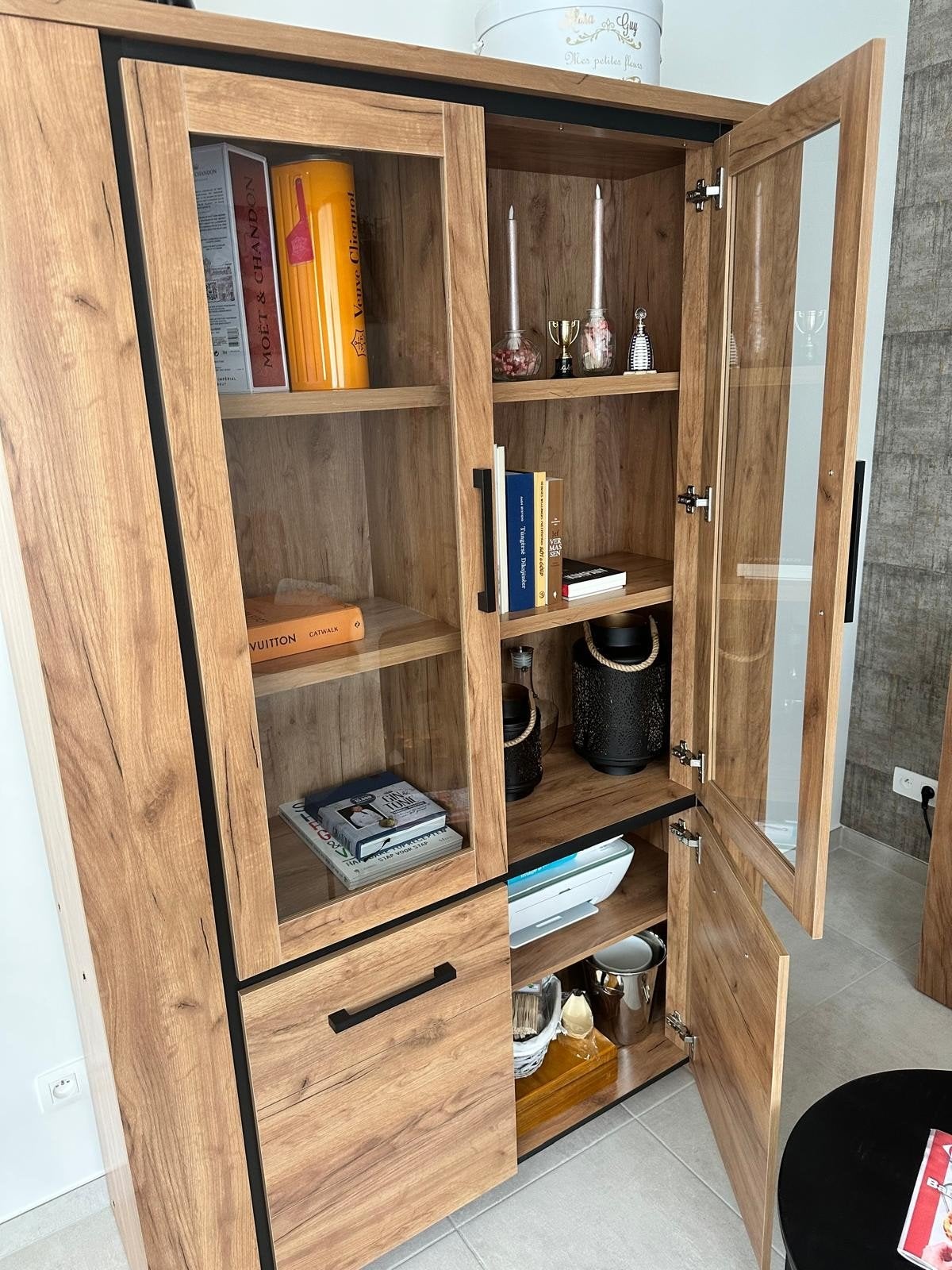 nieuwe vitrinekast, Ophalen, 100 tot 150 cm, Nieuw, 150 tot 200 cm