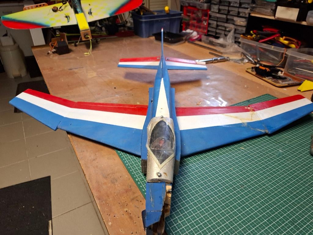 Avion modélisme, Hobby & Loisirs créatifs, Enlèvement, Utilisé, Avion