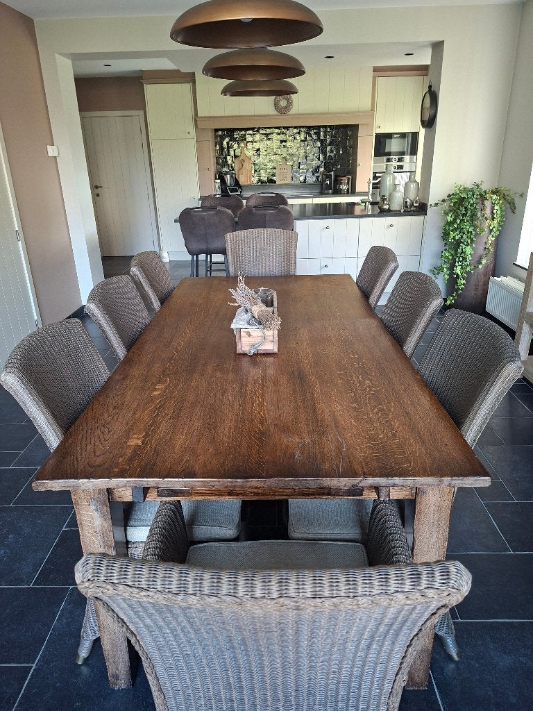 Zeer mooie tafel + 8 stoelen, Huis en Inrichting, Tafels | Eettafels, Ophalen, 100 tot 150 cm, Eikenhout, 200 cm of meer