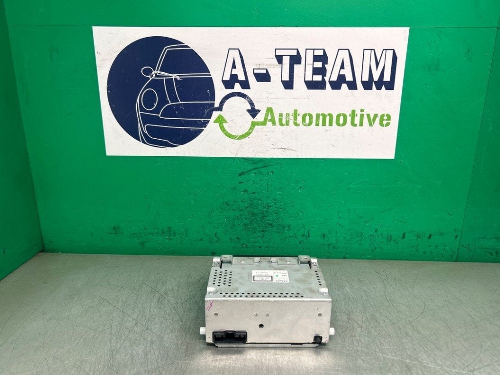 RADIO Ford Fiesta 6 (JA8) (01-2008/01-2018) (|AA6T18C815AD|), Autos : Pièces & Accessoires, Henry-Ford-Straße  1
50735  Köln, DE