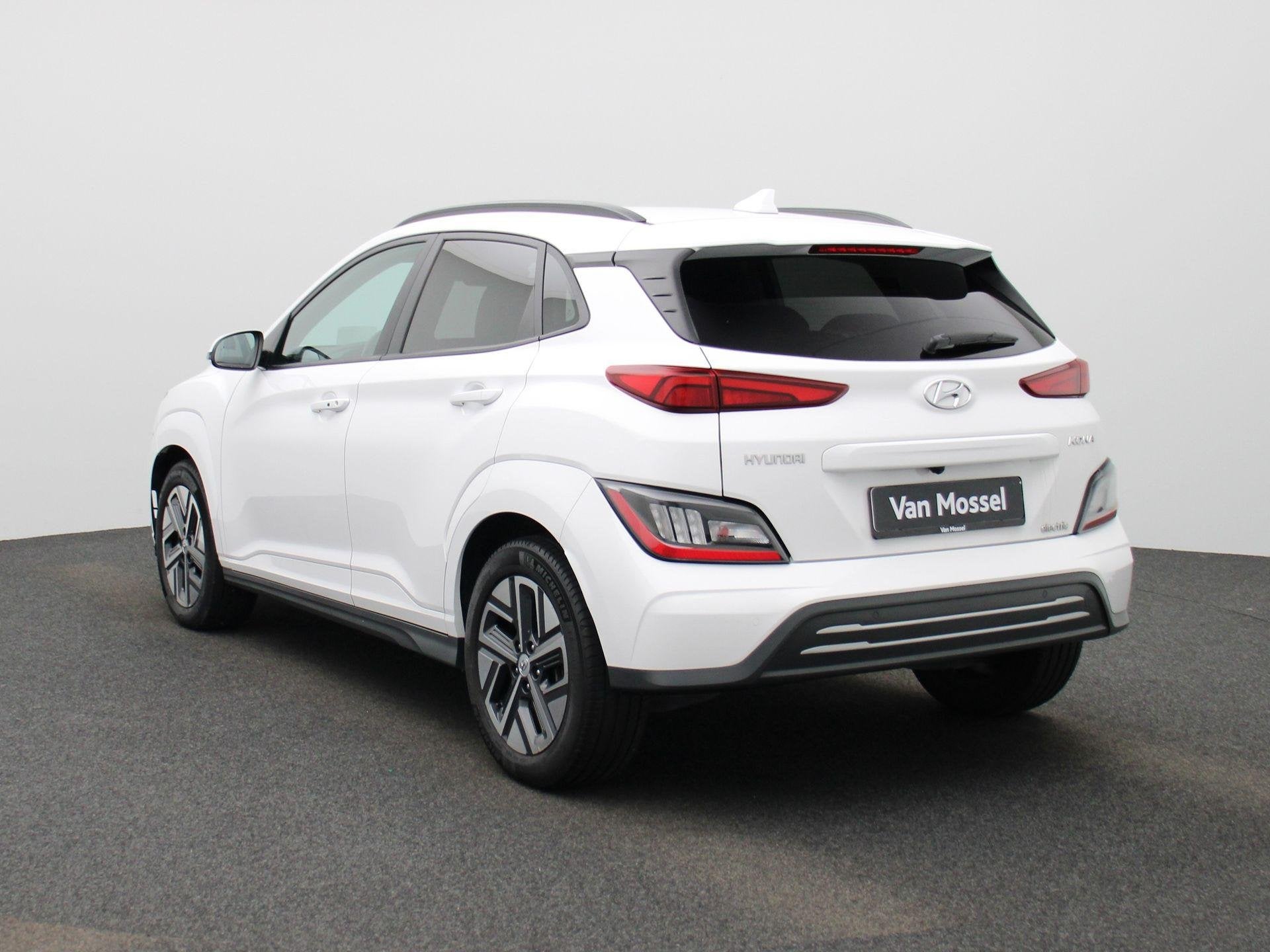 Hyundai Kona Electric Sky 64kWh, Auto's, Hyundai, Stof, Gebruikt, Wit, 5 zetels
