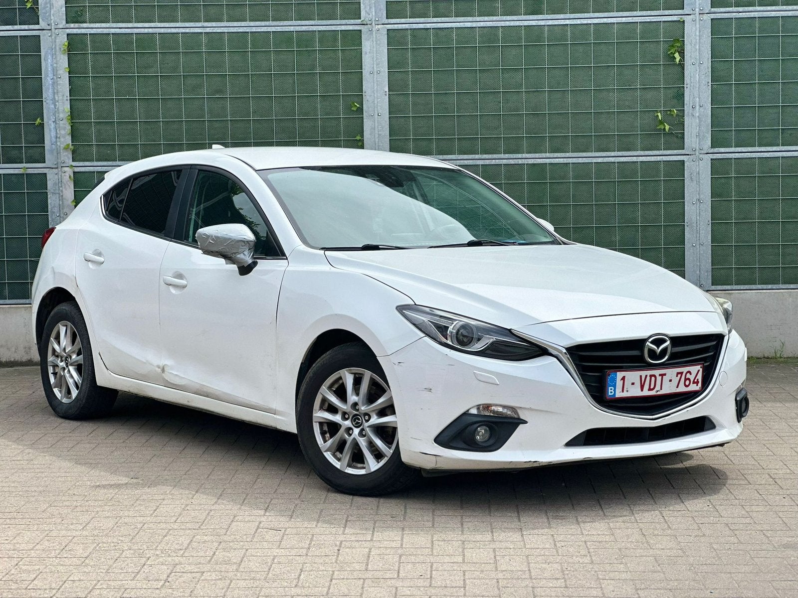 Mazda 3 1.5 diesel, Autos, Achat, Entreprise, Boîte manuelle, Noir