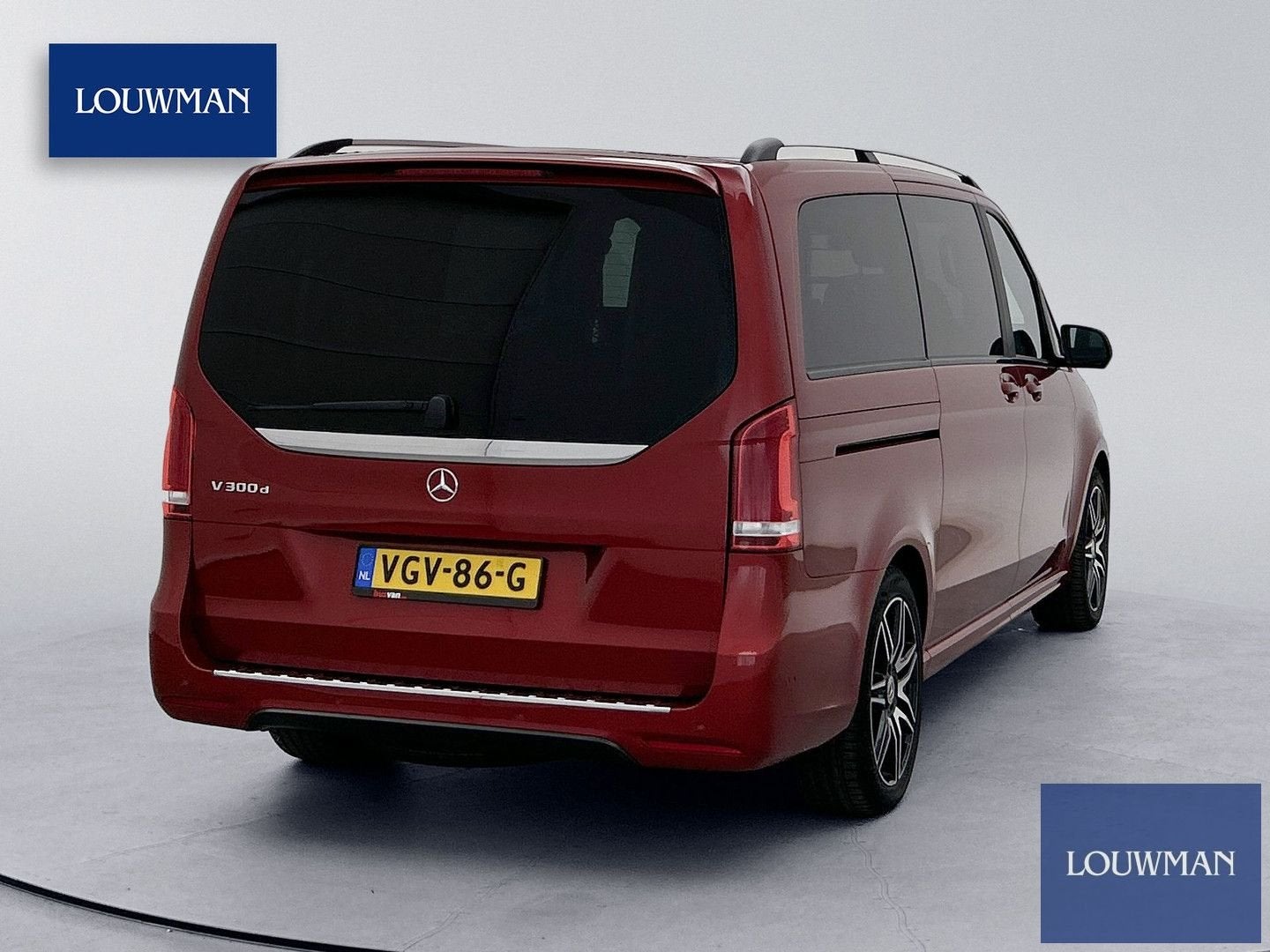 Mercedes-Benz V-klasse 300d Lang Avantgarde Edition AMG line, Autos, Mercedes-Benz, Rouge, Achat, Entreprise, Diesel
