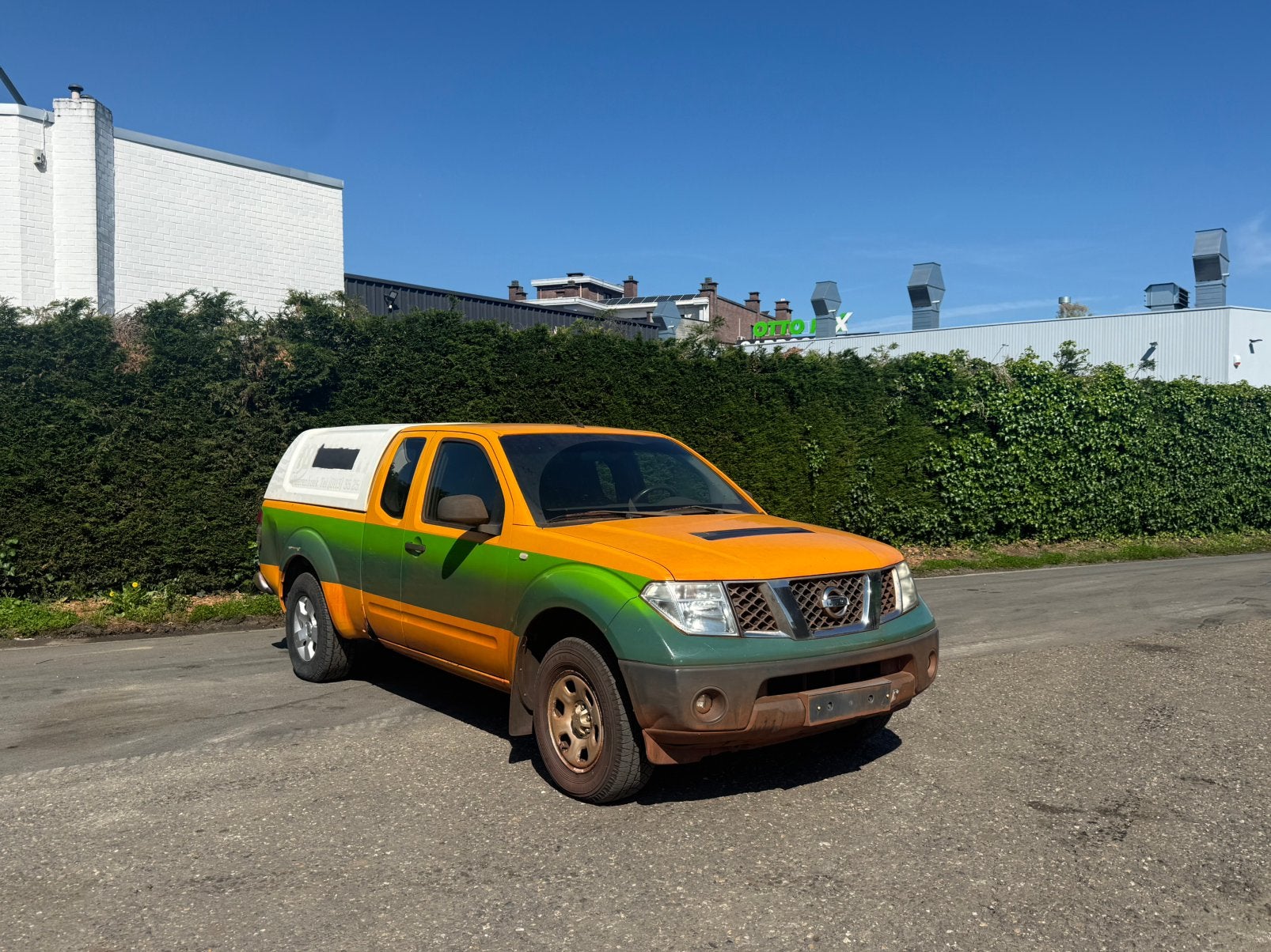 Nissan navara 2 stuks, Auto's, Automaat, Geel, Diesel, Particulier