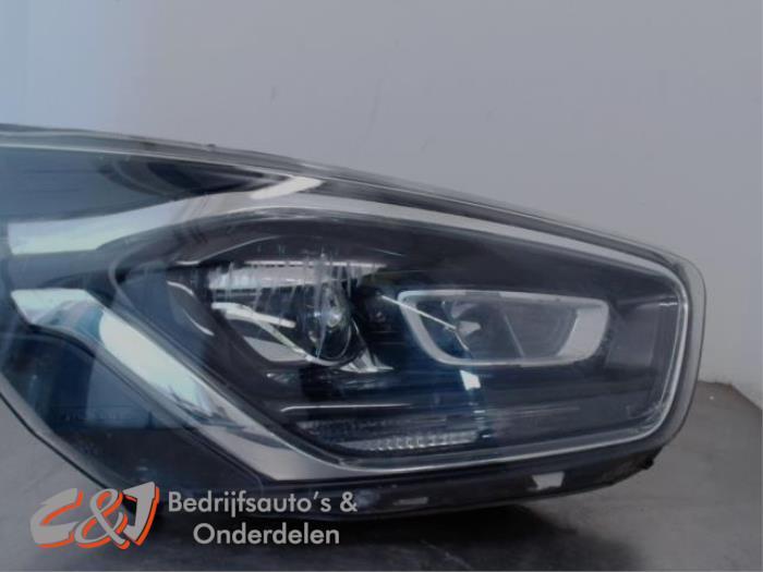 Phare droit d'un Ford Tourneo Custom, -, 3 mois de garantie, -, -