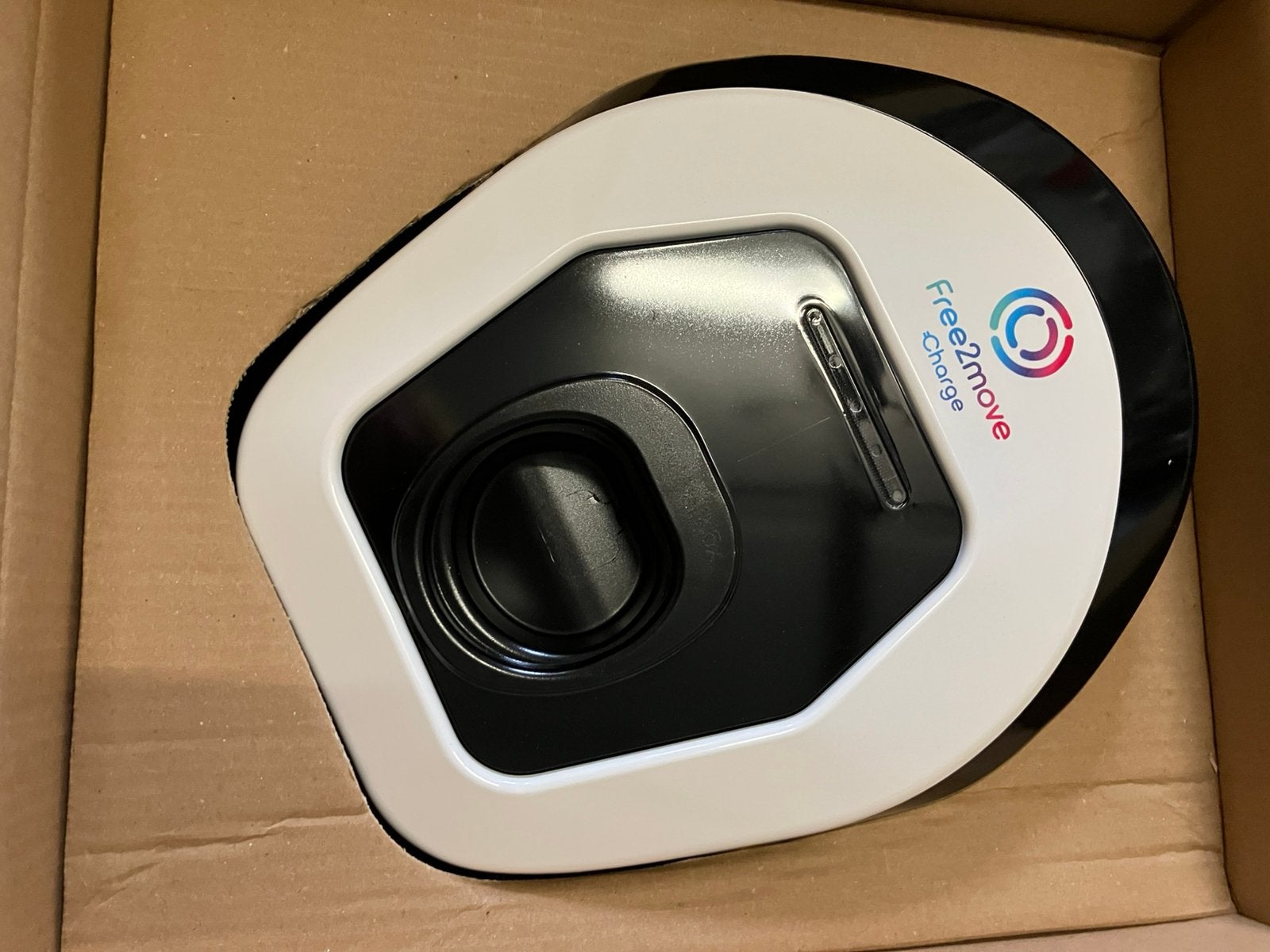 Easy wallbox Free2Move (wallbox voor thuis), Enlèvement, Neuf, Borne de recharge et Câble de charge