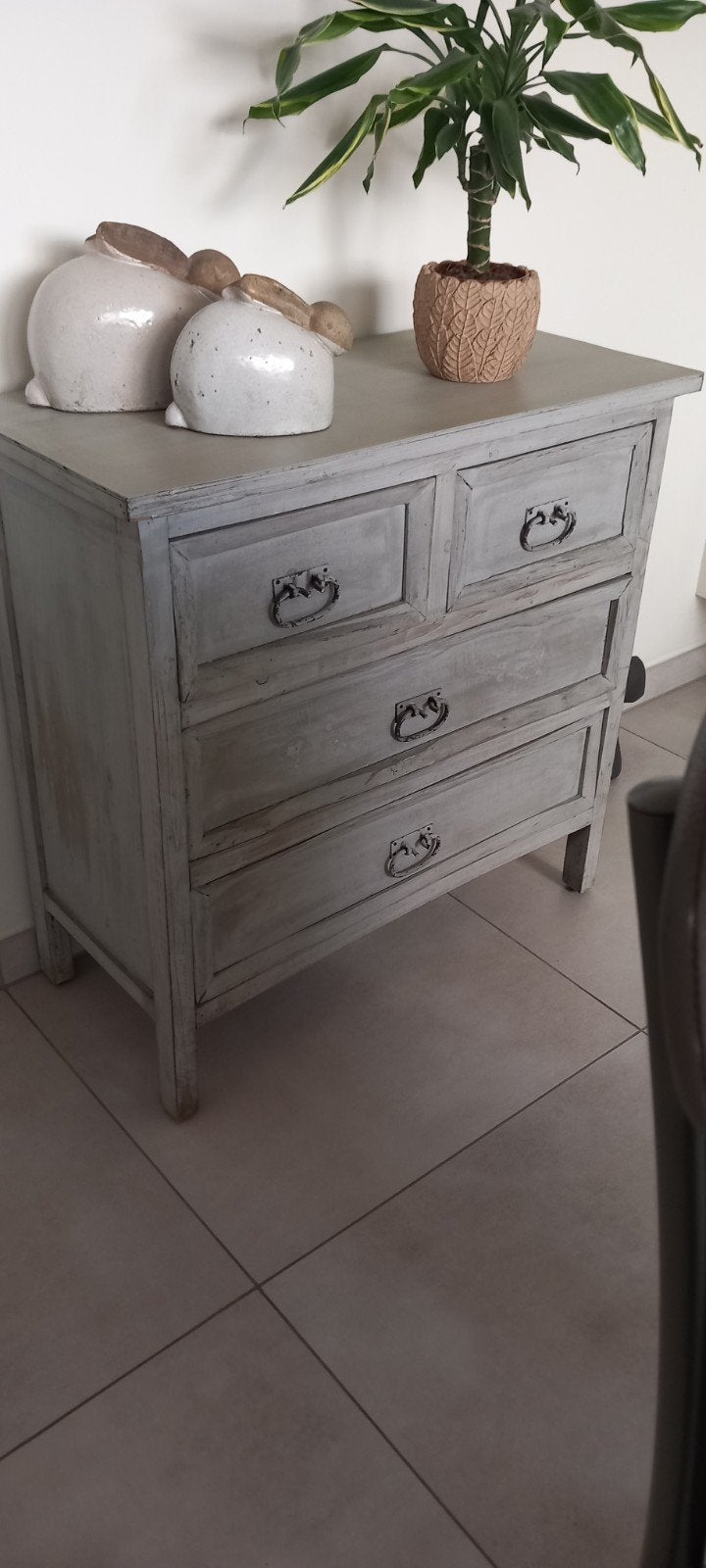 Ladekastje grijs 80 x 35 x75 hoog., Ophalen
