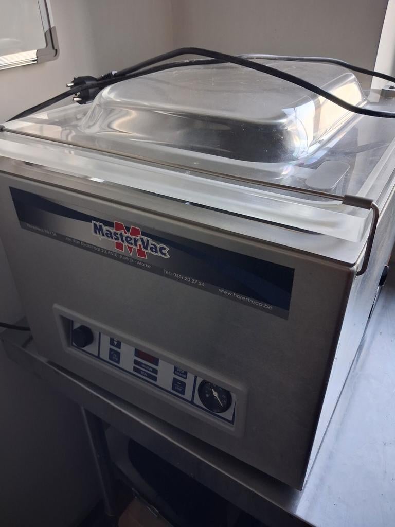 Vacuumachine, Enlèvement