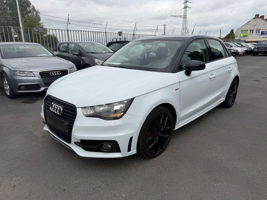 Audi A1 Sportback, Autos, Audi, Entreprise, Achat, A1, ABS, Phares directionnels, Airbags, Air conditionné, Climatisation automatique