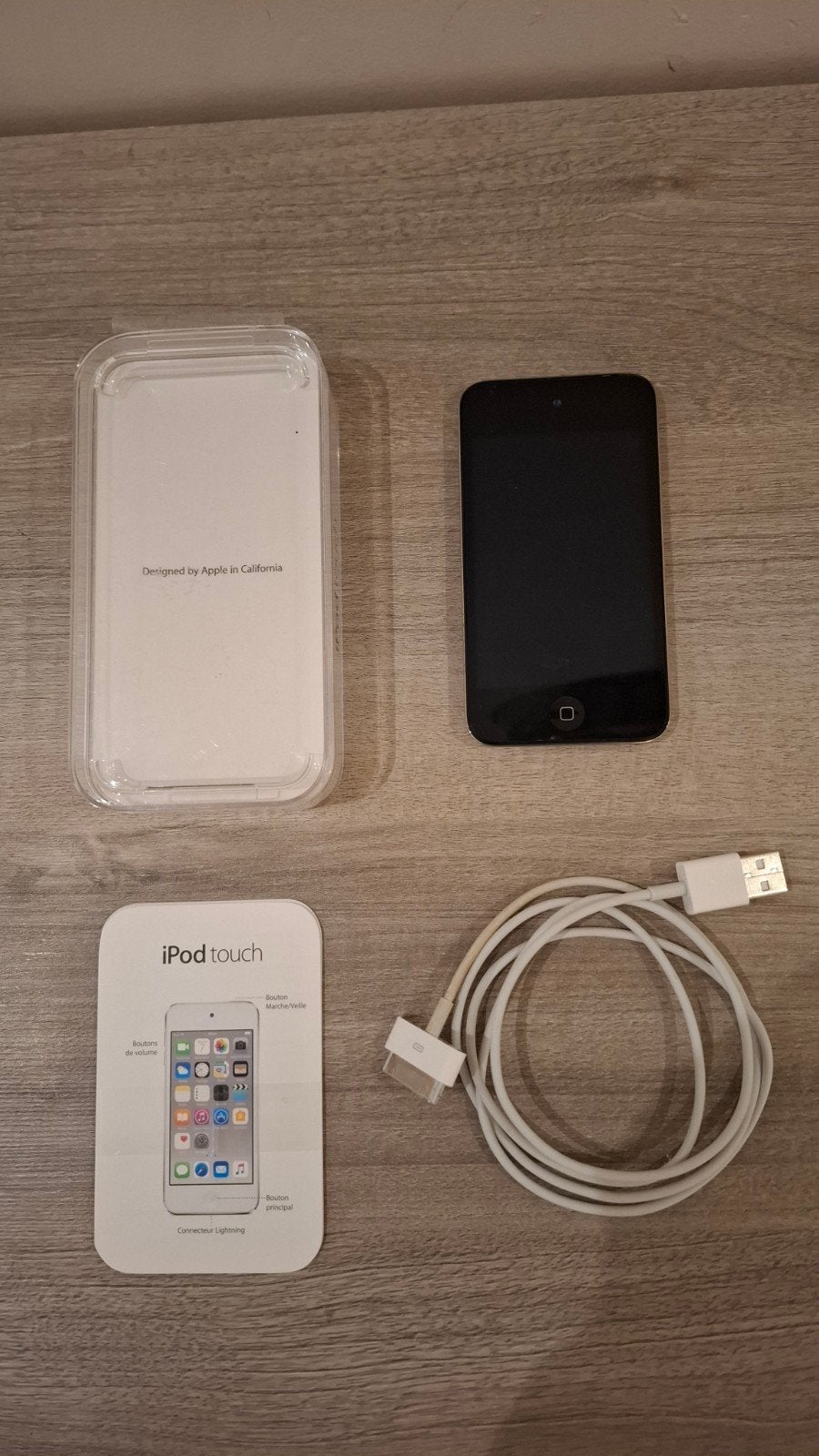 ipod touch 4ème génération en bonne état (8 gb), TV, Hi-fi & Vidéo, Lecteurs Mp3 | Apple iPod, Enlèvement ou Envoi, Touch
