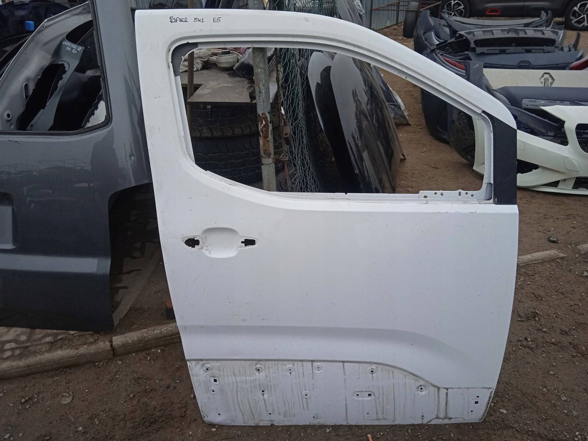 Rifter Berlingo Combo Portier Rechts, Gebruikt, Citroën, Taurusavenue 1
2132 LS  Hoofddorp, NL, Privacyrights-citroen@mpsa.com