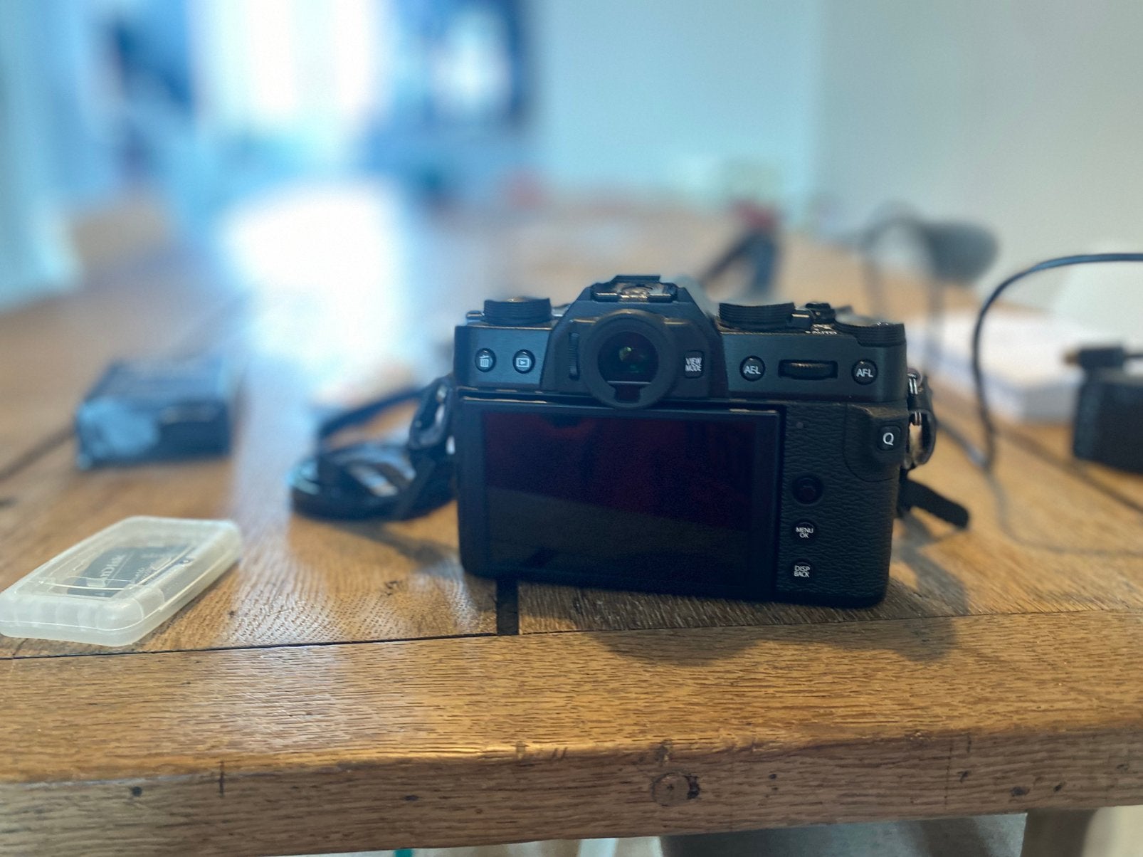 Fujifilm X-T30 Noir + XF 18-55 mm F/2.8-4 R LM OIS, Ophalen, Bluetooth, Zo goed als nieuw, Fujifilm
