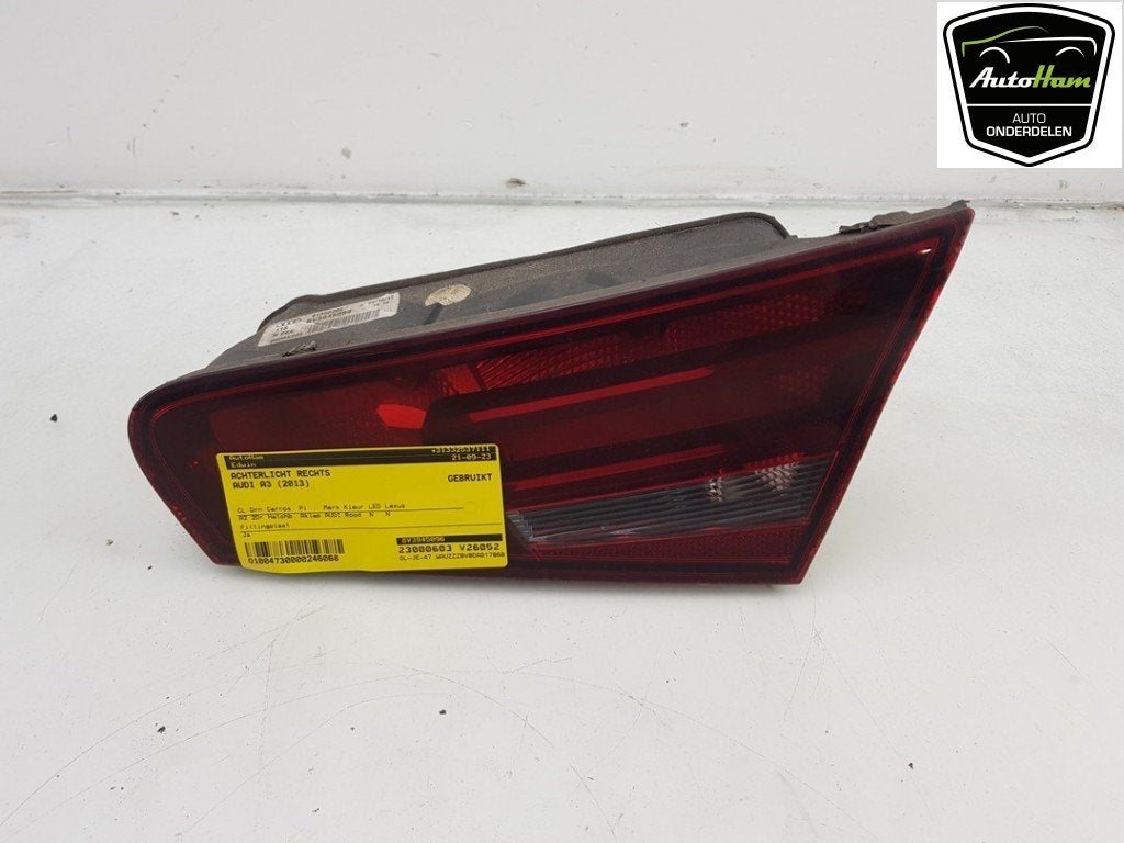 FEU ARRIÈRE DROIT Audi A3 (8V1 / 8VK) (|8V3945094|), Utilisé, Audi