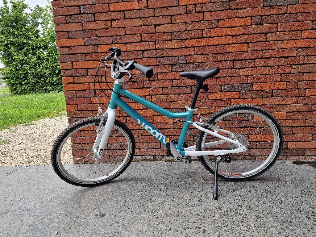 Woom 4, Fietsen en Brommers, Fietsen | Kinderfietsjes, Ophalen, 20 inch of meer, Velgrem, Zo goed als nieuw