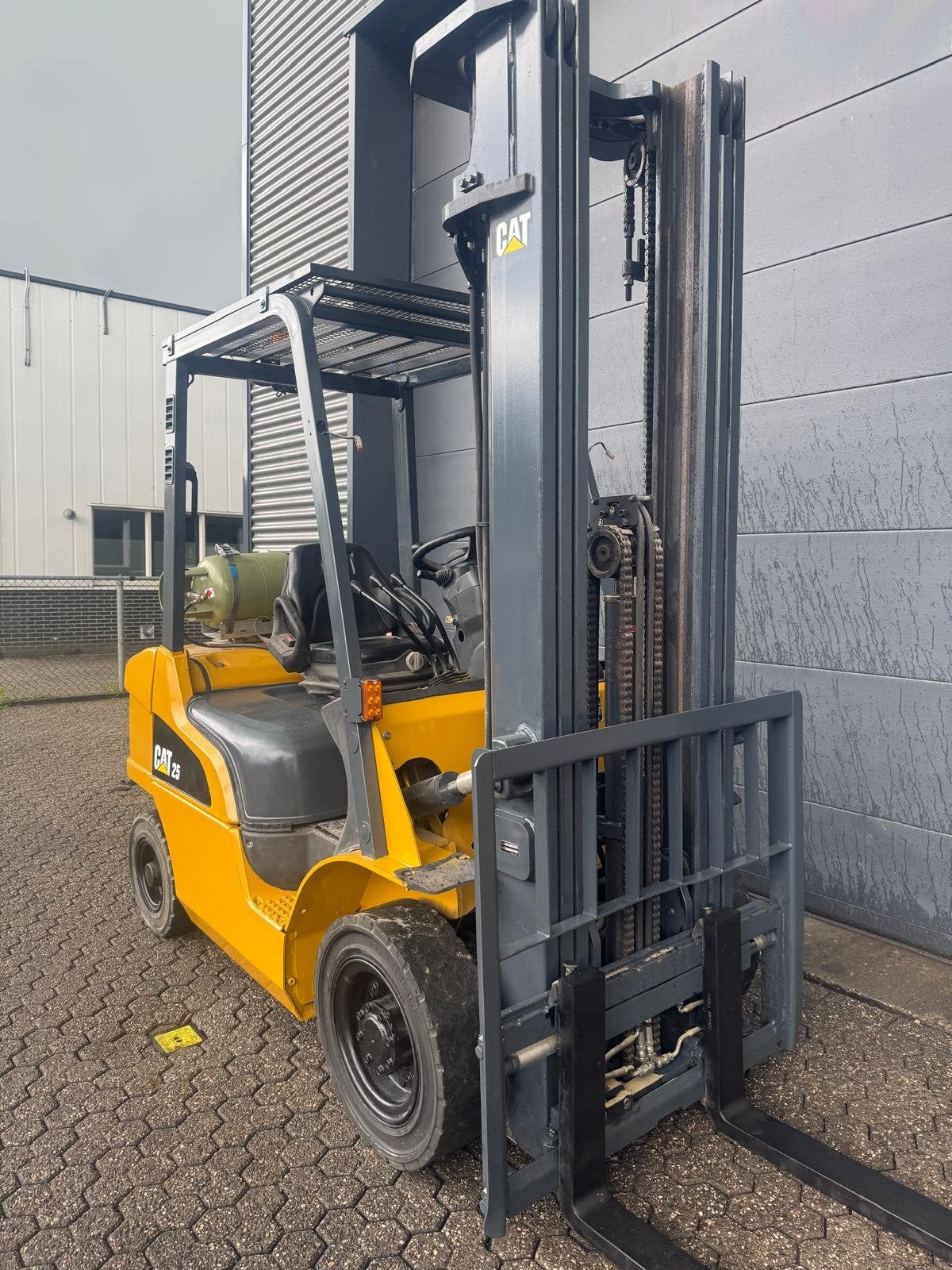 Caterpillar GP25NT 2,5 ton LPG heftruck (bj 2019), Zakelijke goederen, Machines en Bouw | Heftrucks en Intern transport, 2000 tot 3000 kg