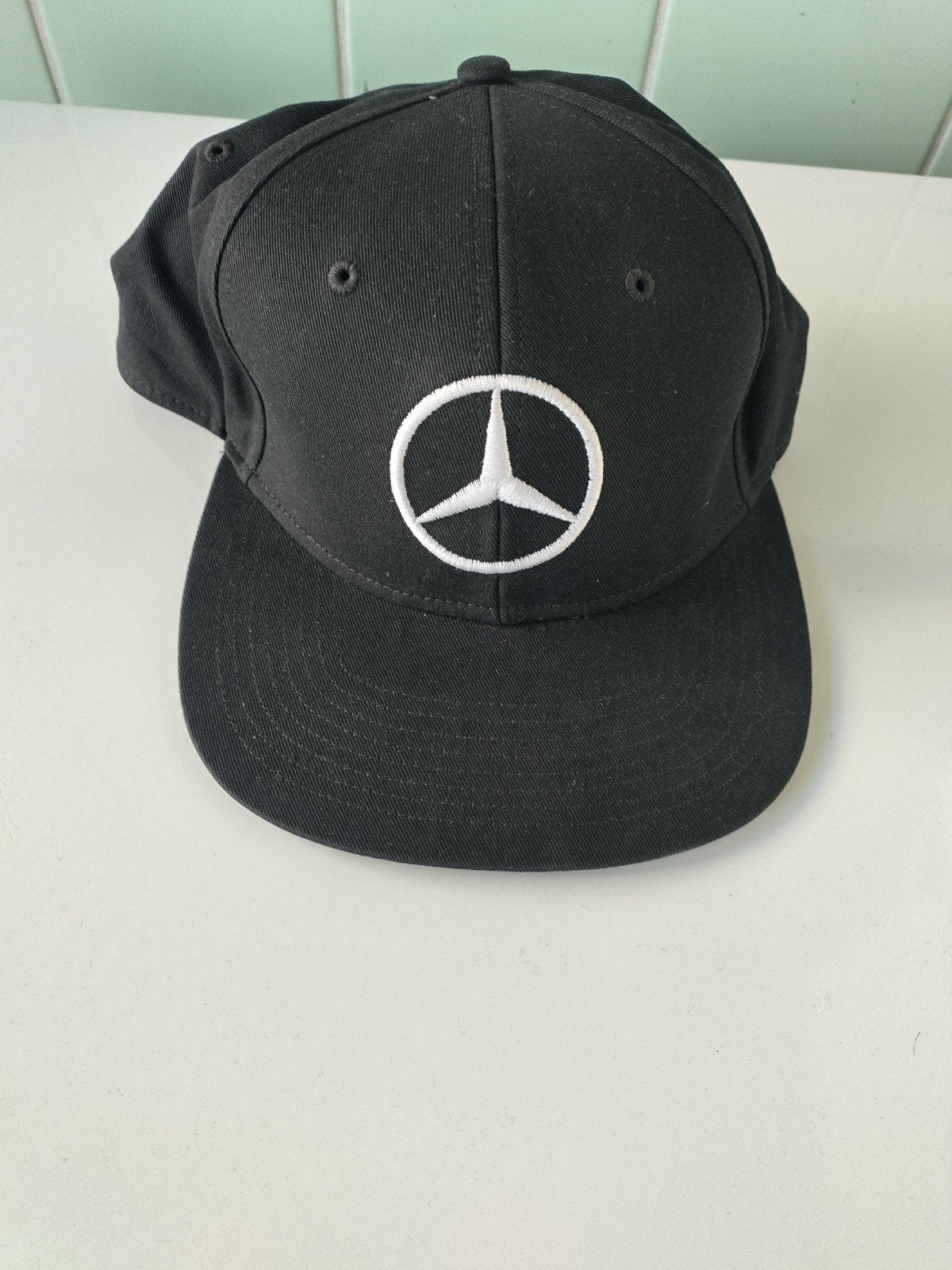 Mercedes Petronas Cap AFHALING LEES BESCHRIJVING, Neuf, One size fits all, Enlèvement, Casquette