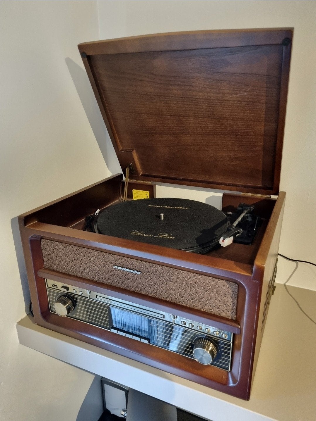 Soundmaster, Ophalen