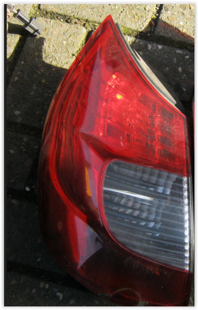 1 Feu Arrière gauche renault scenic a une petite fissure, Autos : Pièces & Accessoires, Enlèvement ou Envoi, Utilisé, Renault