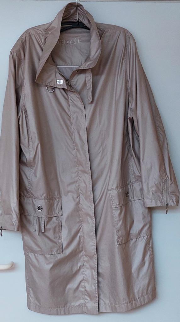 Delmod regenjas voor dames maat 48, Kleding | Dames, Ophalen, Beige, Zo goed als nieuw, Maat 46/48 (XL) of groter