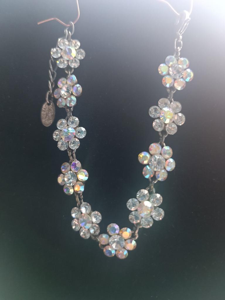 Bella Paris armband met mooie schitterende strass-bloemen, Overige materialen, Verzenden, Zo goed als nieuw, Zilver