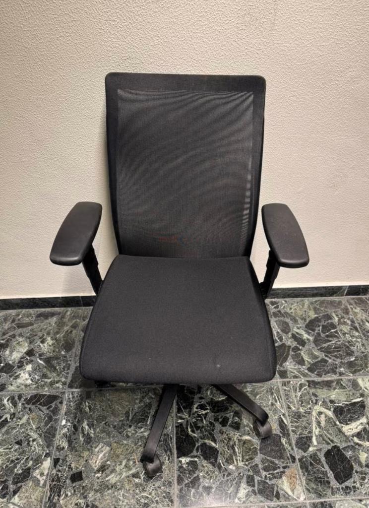 Comfortabele verstelbare bureaustoel, Enlèvement, Utilisé, Chaise de bureau, Ergonomique