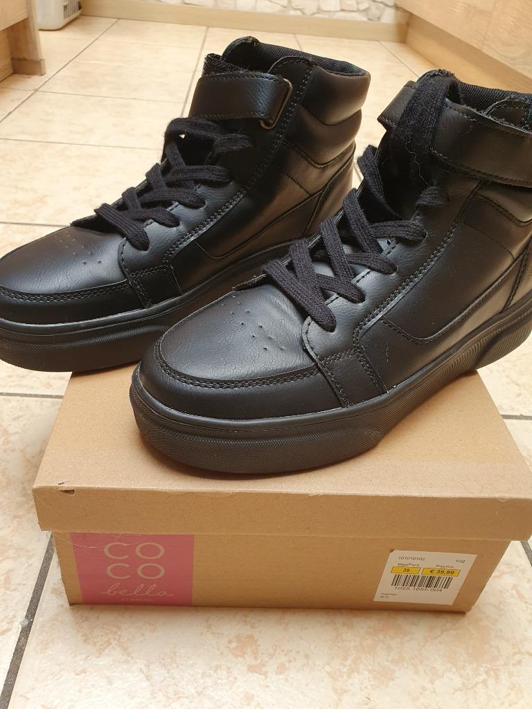 Toffe hoge sneakers " COCO BELLA", Kleding | Dames, Coco Bella, Zwart, Ophalen of Verzenden, Zo goed als nieuw