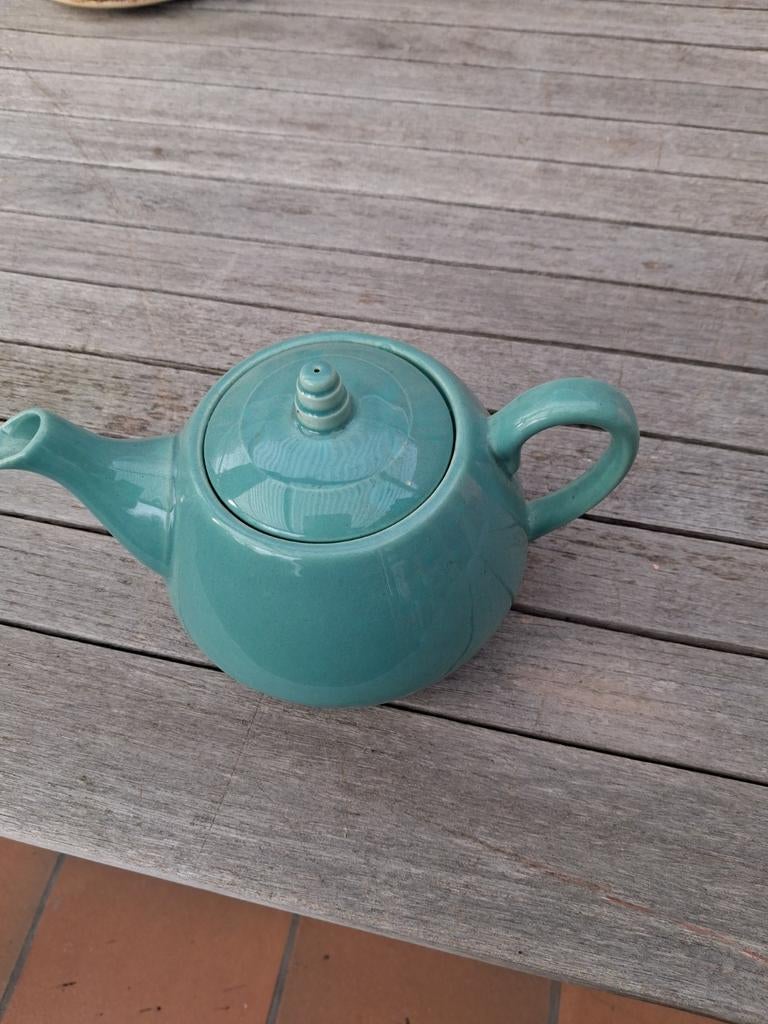 Theepotjes, Enlèvement