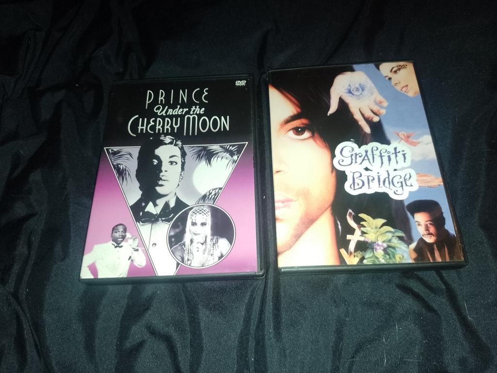 A vendre lot de 2 DVD films avec Prince, CD & DVD, DVD | Autres DVD, Comme neuf, À partir de 9 ans, Enlèvement ou Envoi