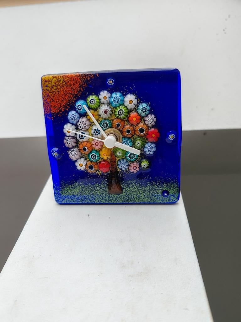 Horloge arbre de vie de Murano, Enlèvement