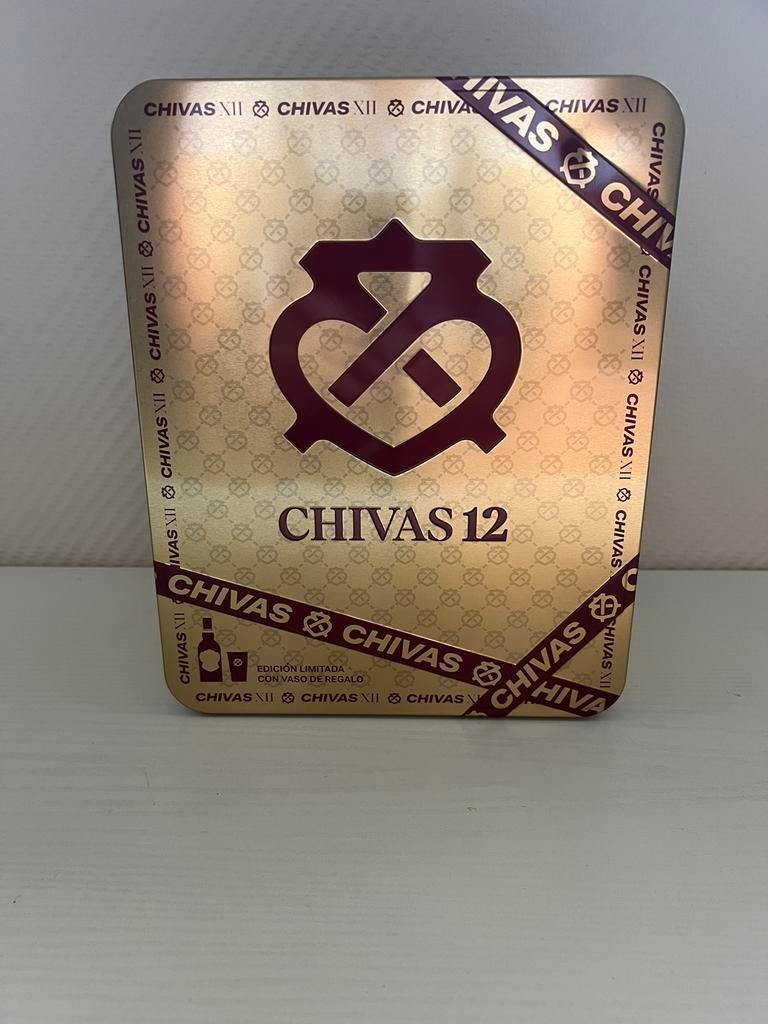 Coffret Chivas 12 ans avec tasse, Enlèvement ou Envoi, Neuf
