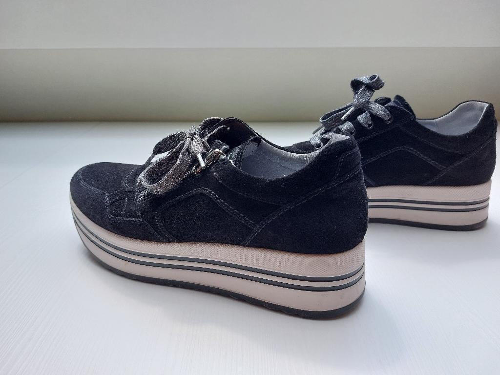 Sneakes nero giardini, Zwart, Ophalen of Verzenden, Zo goed als nieuw, Sneakers