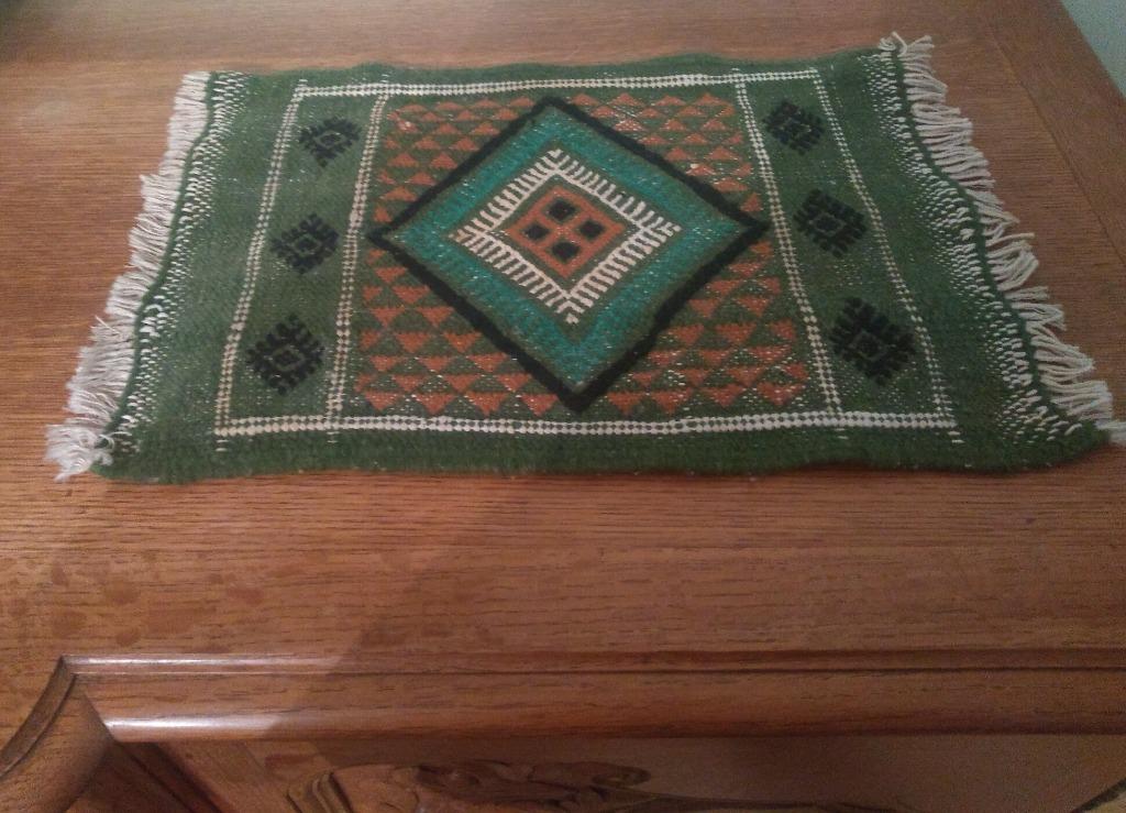 Napperon vert, Antiquités & Art, Enlèvement ou Envoi