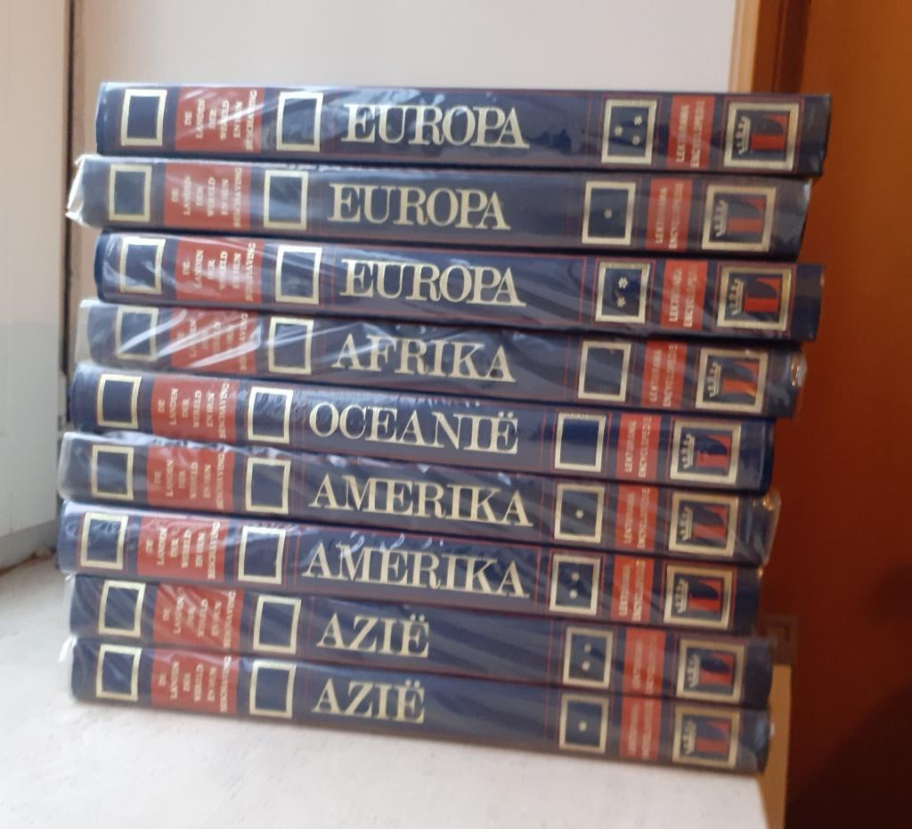 LECTURAMA encyclopedie Wereldlanden, Ophalen of Verzenden, Zo goed als nieuw, Overige onderwerpen, UITGEVERIJ LEKTURAMA