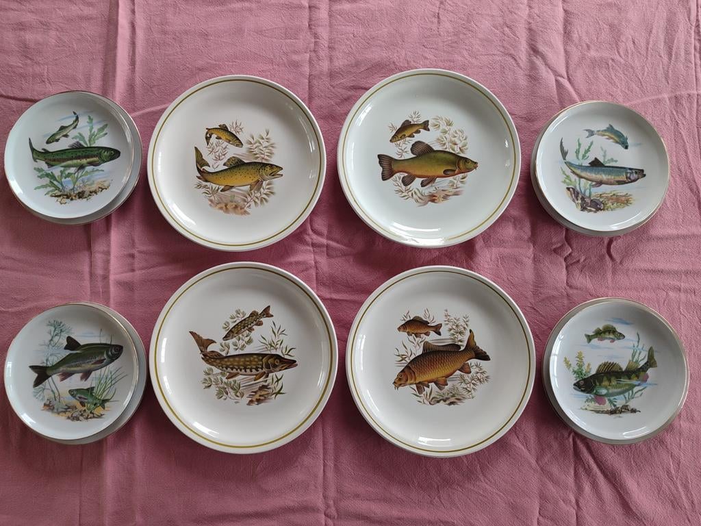 12 delig porselein vis visservies vissen eetservies visser, Huis en Inrichting, Ophalen of Verzenden