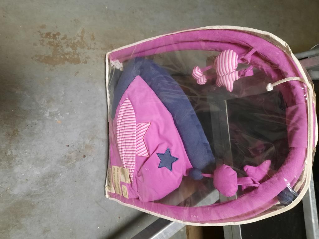 Tapis de jeu avec arche, Enfants & Bébés, Enlèvement ou Envoi, Comme neuf, Déguisement