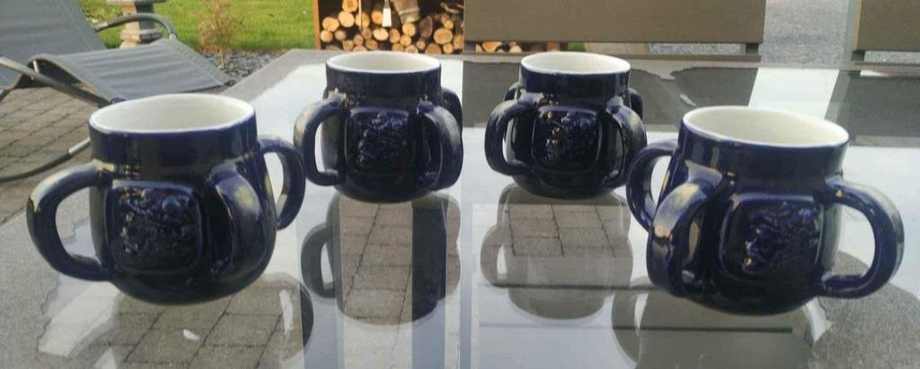 Lot de 4 chopes en faïence bière Charles Quint, Enlèvement ou Envoi, Comme neuf, Chope(s), Autres marques