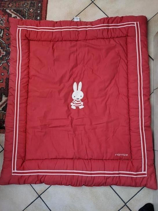 Tapis de jeu Parklegger Miffy Red, Enfants & Bébés, Enlèvement ou Envoi, Utilisé