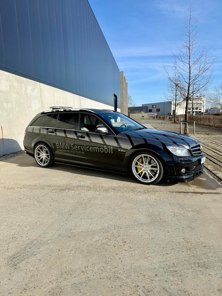 C63 AMG - LichteVracht - Gecoat - CUSTOM, Auto's, Automaat, Achterwielaandrijving, Zwart, Bedrijf