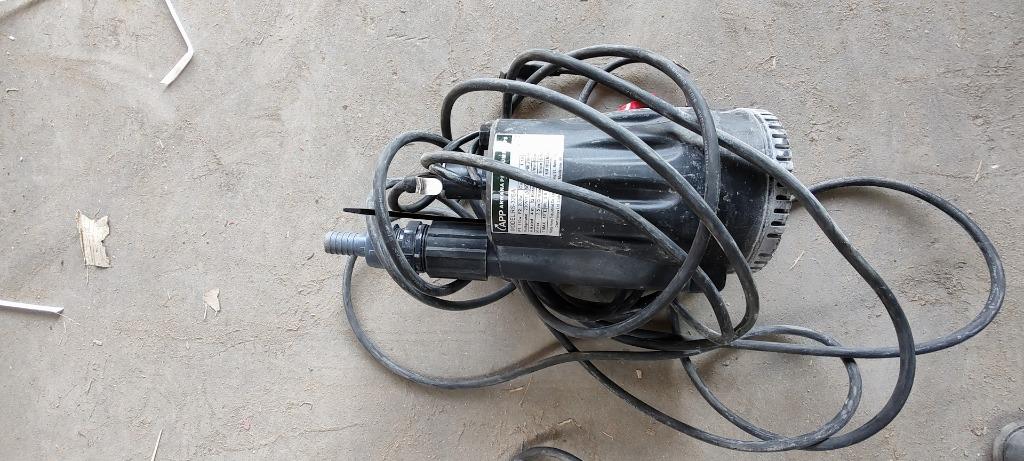 Pompe à eau sale submersible, Enlèvement ou Envoi, Comme neuf