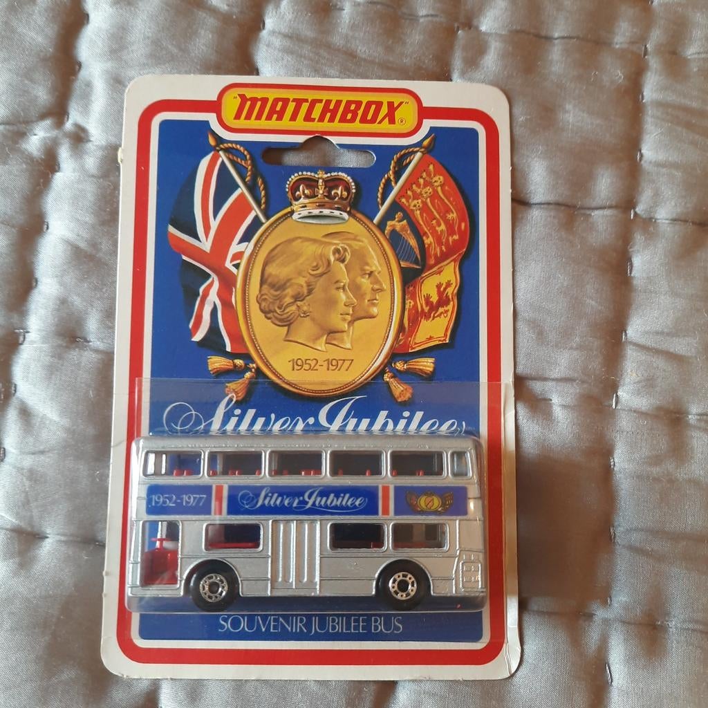 MATCHBOX UK :SILVER JUBILEE SOUVENIR BUS 1977*MIB*, Ophalen, Nieuw, Bus of Vrachtwagen, Matchbox