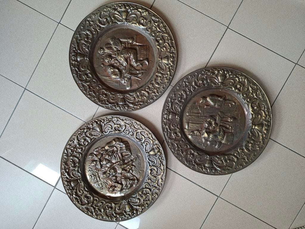 3 assiettes en cuivre, Antiquités & Art, Enlèvement