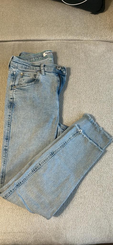 Jean Pull&Bear, Enlèvement, Comme neuf, Bleu, W30 - W32 (confection 38/40)