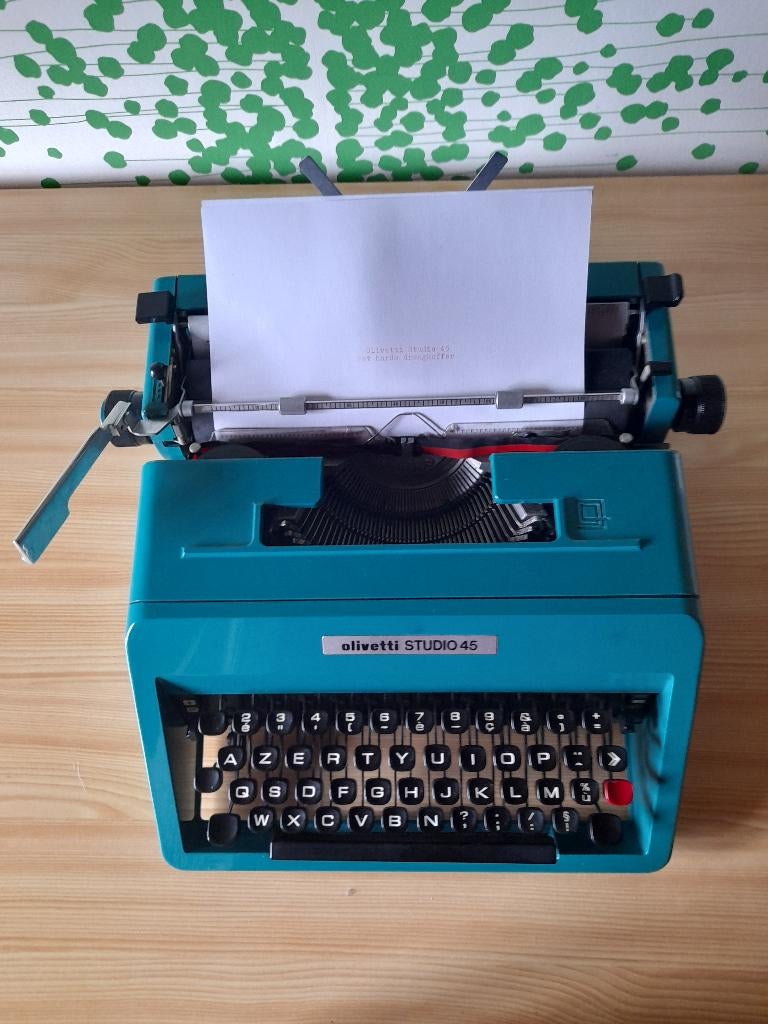 mechanische schrijfmachine Olivetti Studio 45, Ophalen, Gebruikt