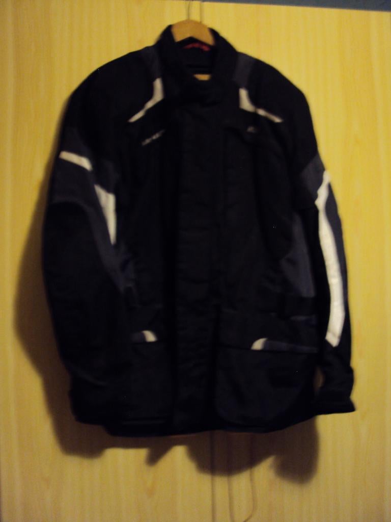 Pantalon + veste homme moto (grande taille), Motos, Enlèvement, Seconde main, Hommes, Pantalon | cuir