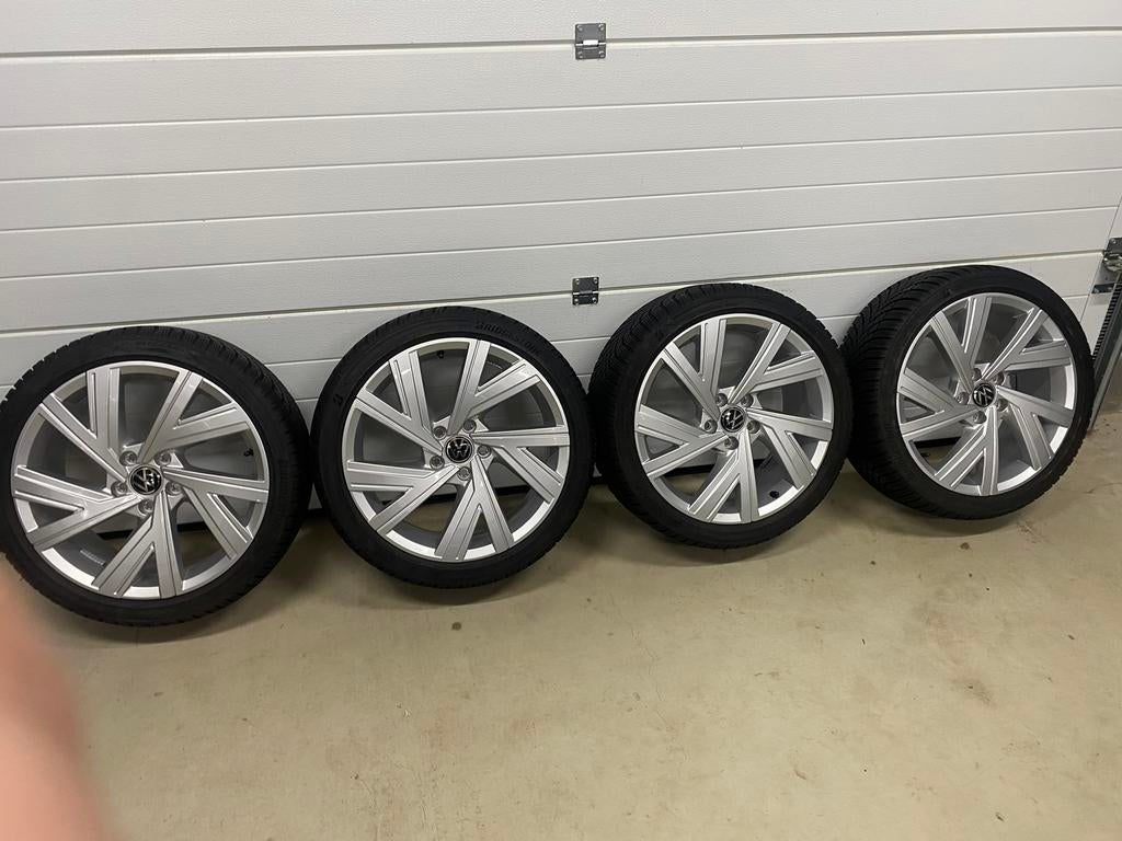 Set NIEUWE LM velgen VW Golf III GTI (Bergamo)ie, Auto-onderdelen, Banden en Velgen, Ophalen, 18 inch, Nieuw, Winterbanden