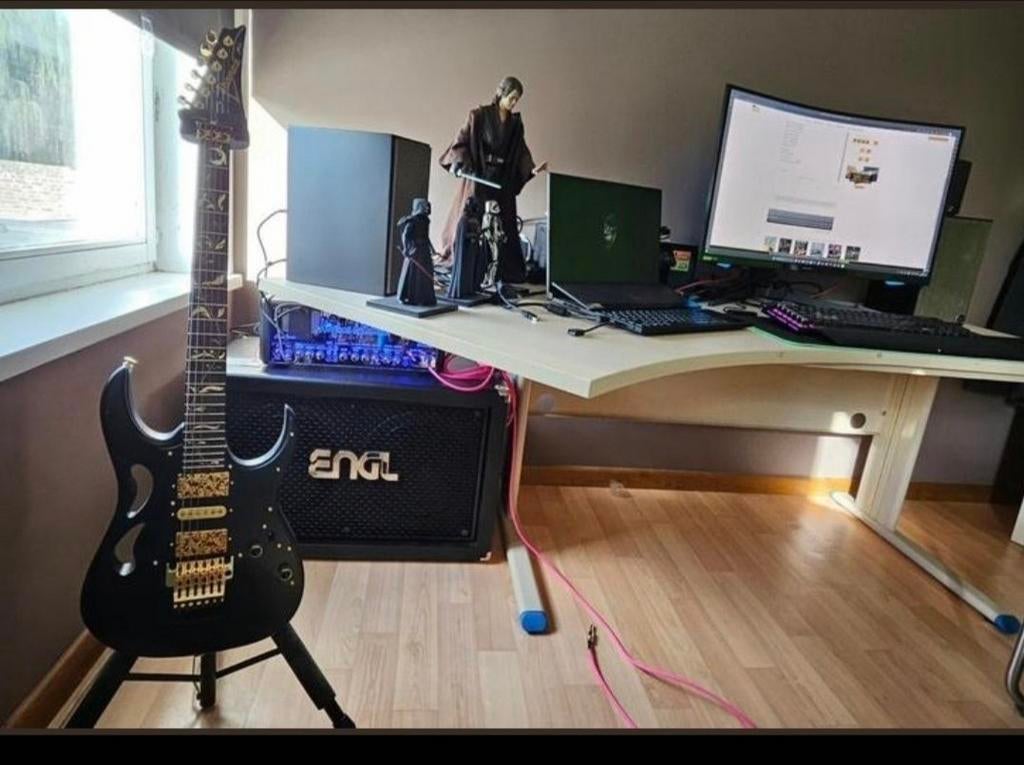 Set complet ibanez PIA3761-XB+tête ampli+baffle+footswitch, Muziek en Instrumenten, Snaarinstrumenten | Gitaren | Elektrisch, Ibanez