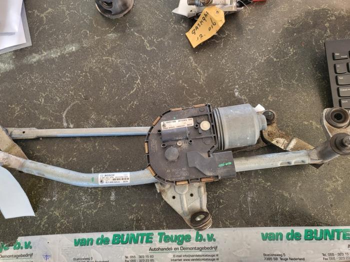 Moteur + mécanique essuie-glace d'un Skoda Yeti, Enlèvement ou Envoi, 3 mois de garantie, Utilisé, Skoda