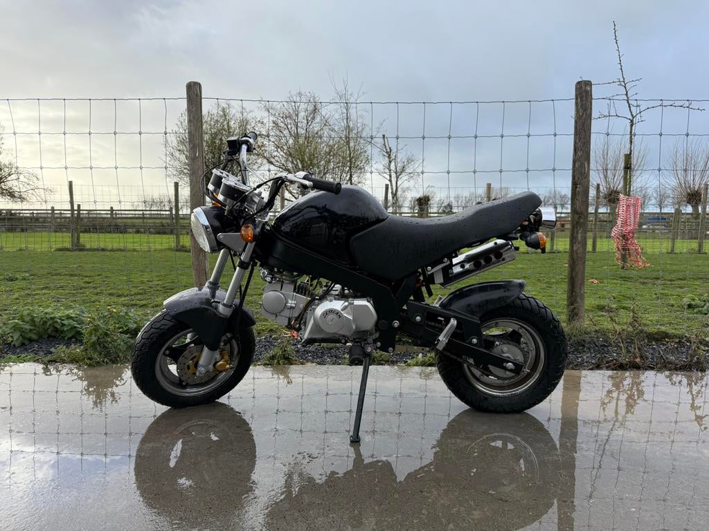 Motto Skyteam PBR 125cc, Fietsen en Brommers, Ophalen, Zo goed als nieuw