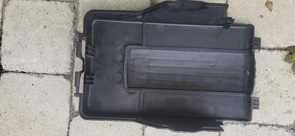 couvercle de la batterie (supérieur) : 3C0915443A, Enlèvement ou Envoi, Utilisé, Volkswagen